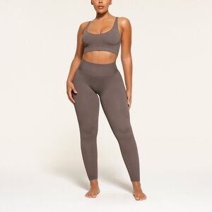 SKIMS Recycled Nylon Legging